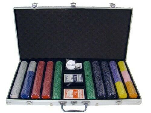 750 Suited Poker Chip Set with Aluminum Case