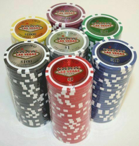 600 Las Vegas Poker Chip Set with Aluminum Case